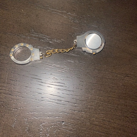 Pocket watch mini handcuffs by Quartz - Picture 4 of 11